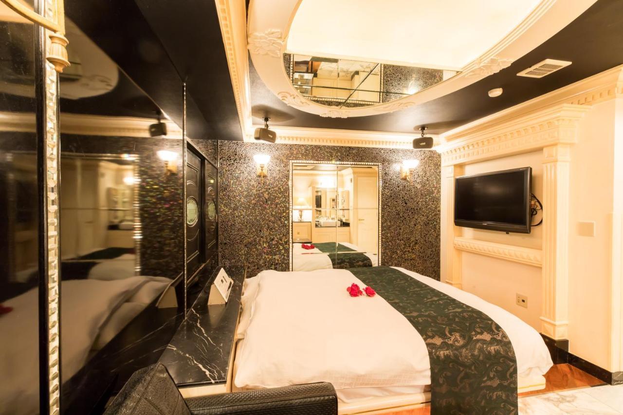 Hotel W-Aramis -W Group Hotels And Resorts- (Adults Only) Токио Экстерьер фото